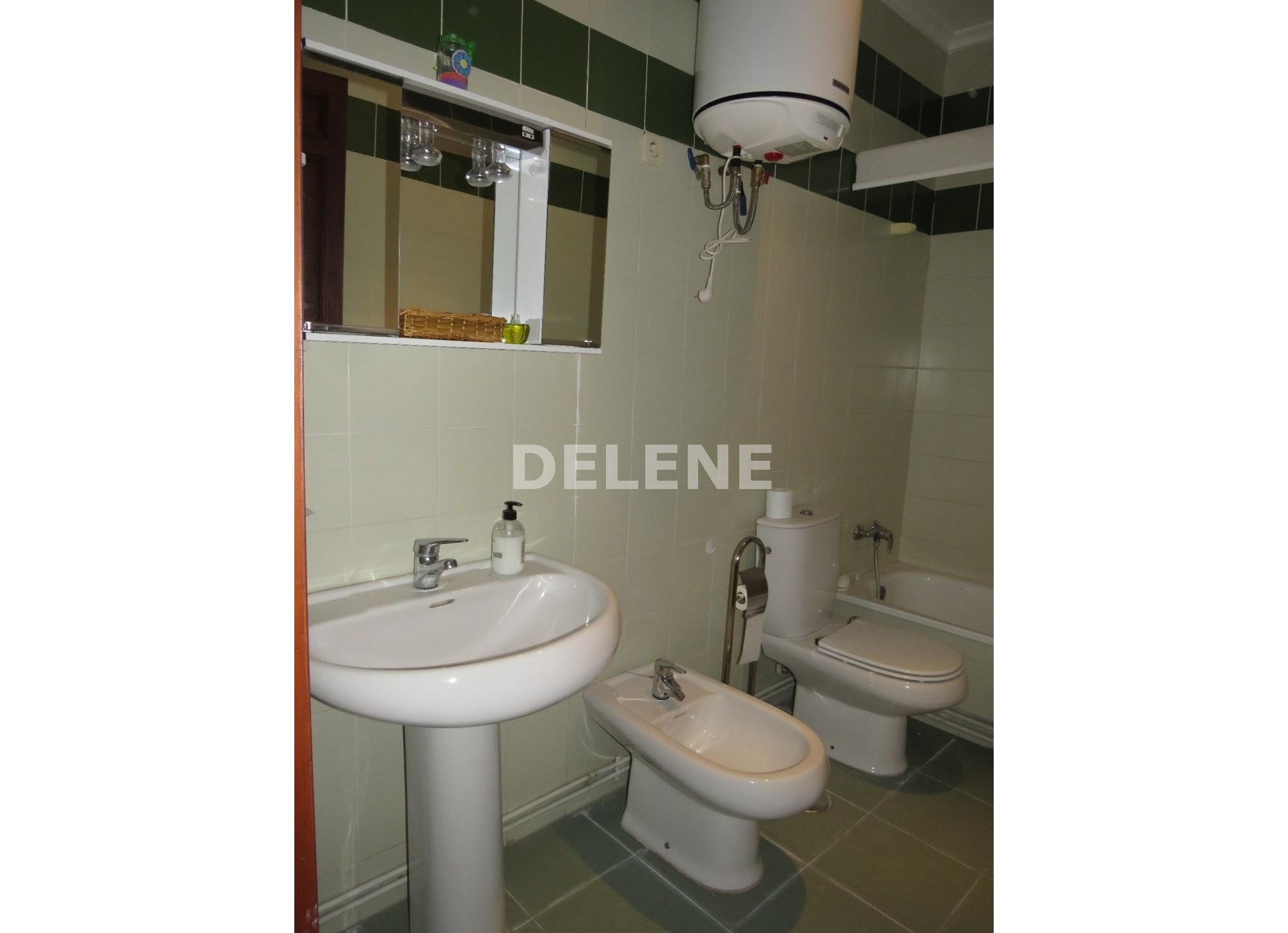 1877 PISO, ZONA PLAZA NUEVA