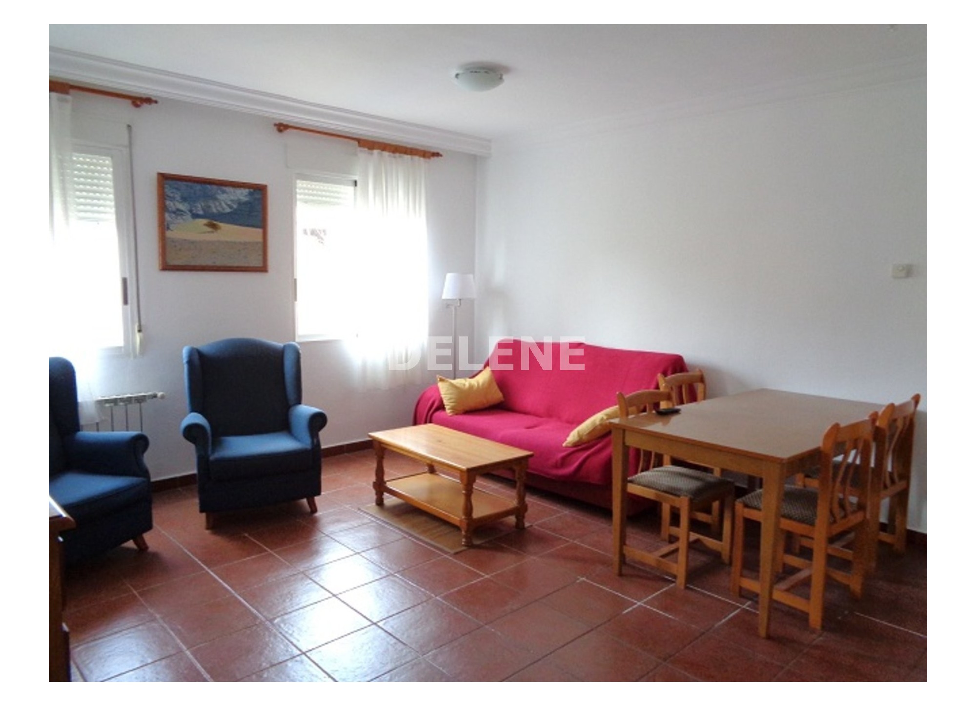 605 APARTAMENTO CON GARAJE, ZONA MESONES