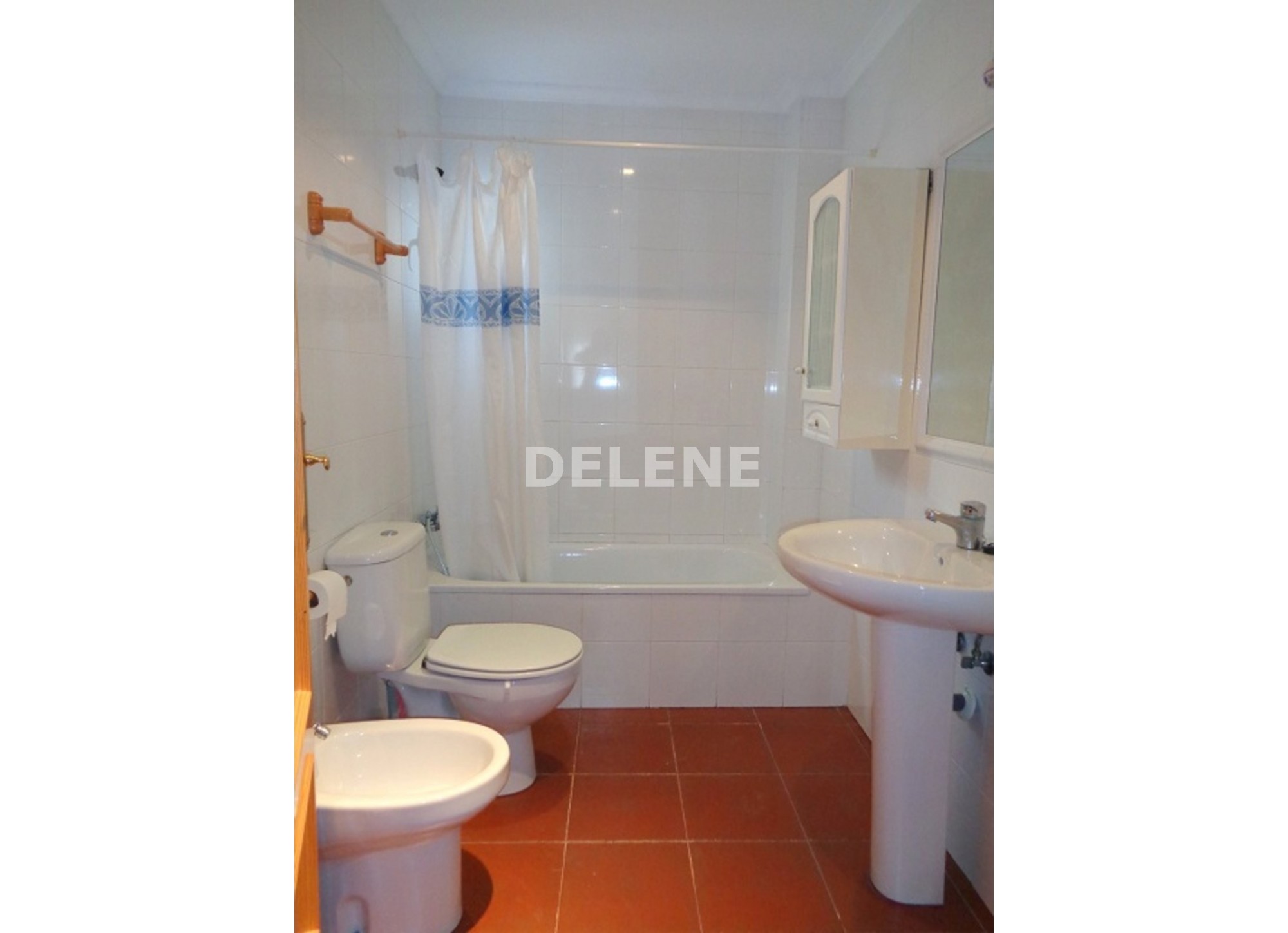 605 APARTAMENTO CON GARAJE, ZONA MESONES