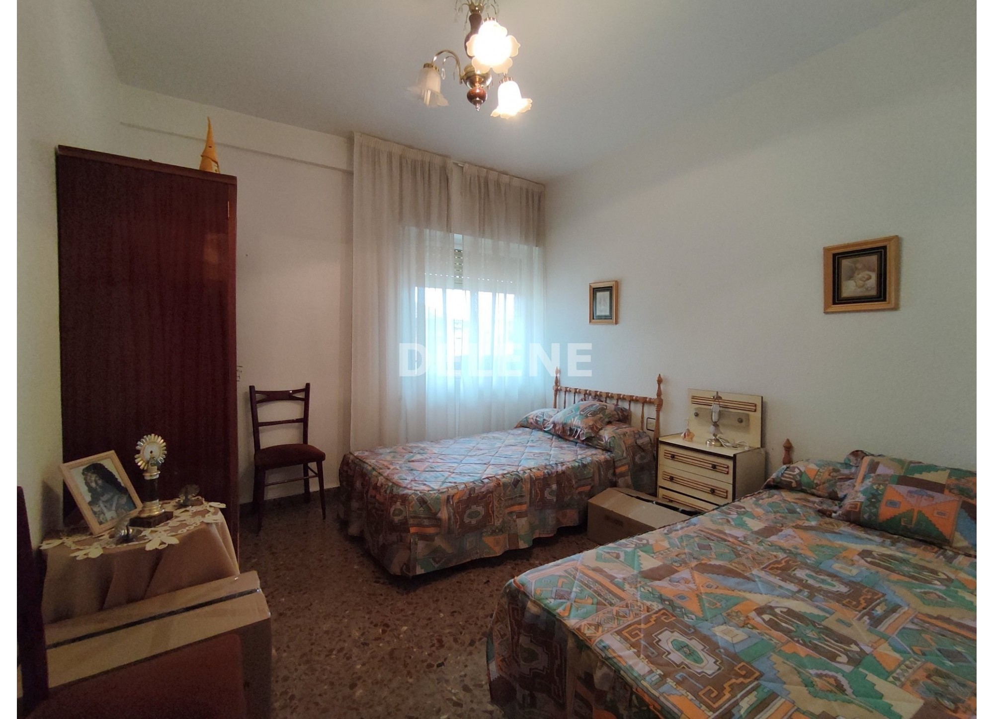2150 PISO DE 140 M2, CERCA DE LÓPEZ DEL ORO
