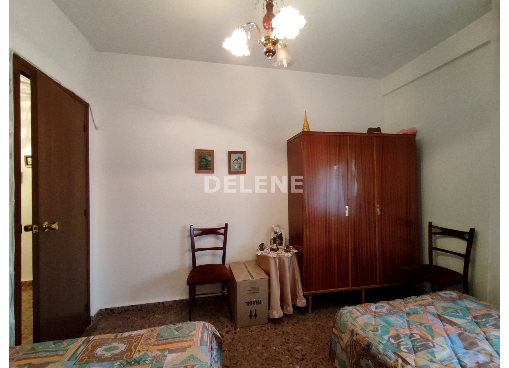 2150 PISO DE 140 M2, CERCA DE LÓPEZ DEL ORO