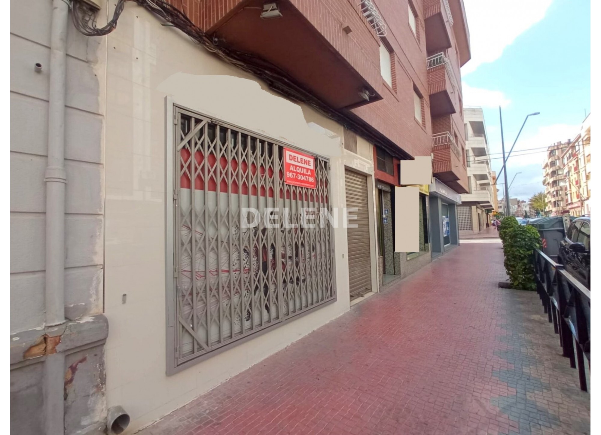 2219 LOCAL COMERCIAL, ZONA CUATRO CAMINOS