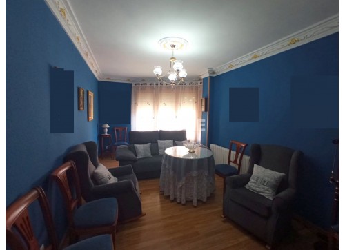 2221 PISO CON TRASTERO, ZONA PLAZA DEL MERCADO