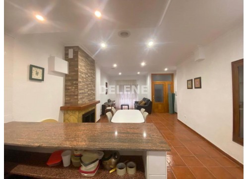 2236 CASA DE 200 M2 CON DOS TERRAZAS, ZONA EL RABAL