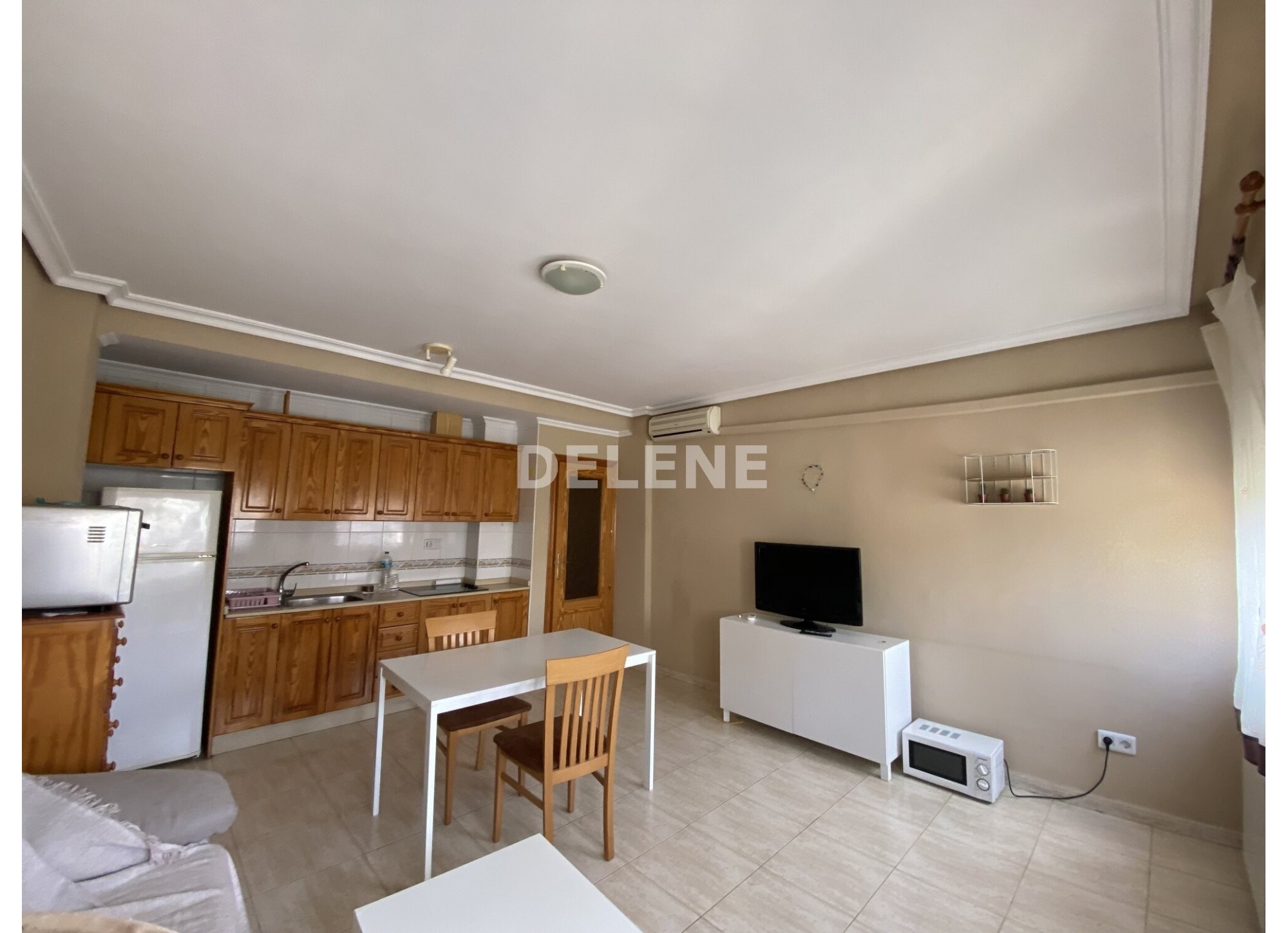 2403 APARTAMENTO, ZONA MESONES