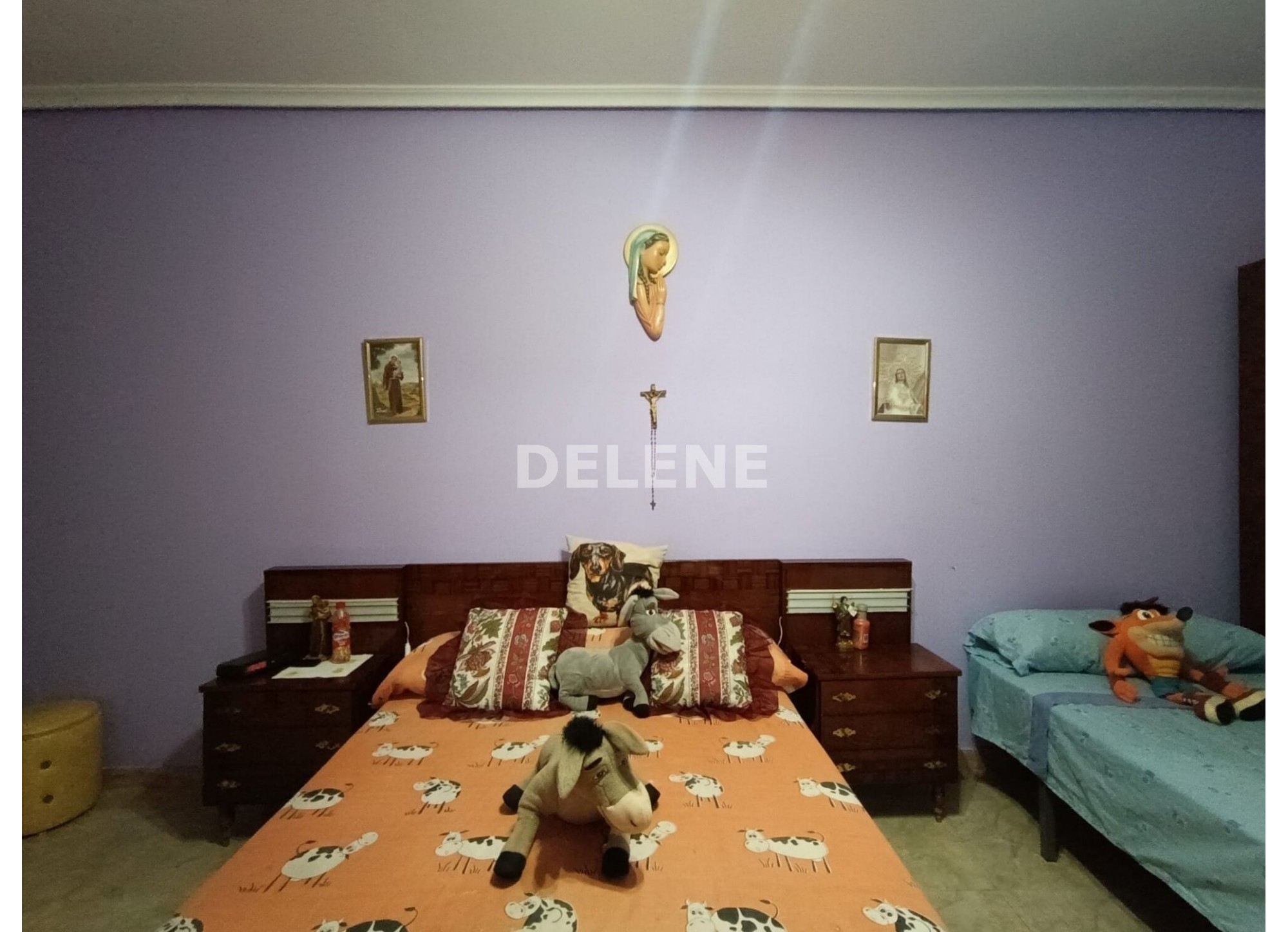 2507 CASA DE 400M2 CON PATIO, PRÓXIMA A IGLESIA DE LA ASUNCIÓN