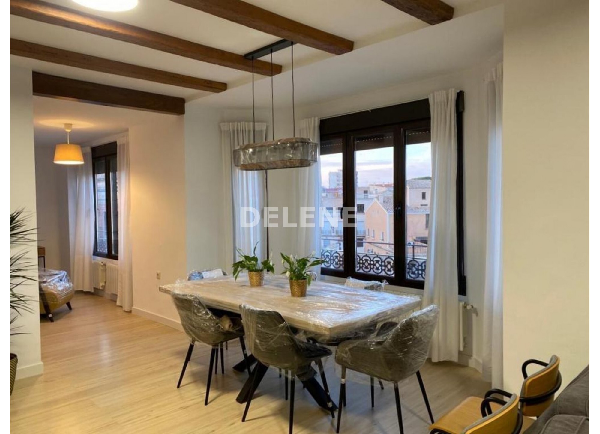 2636 PISO MUY LUMINOSO, PRÓXIMO JARDÍN DEL TAMBORILERO