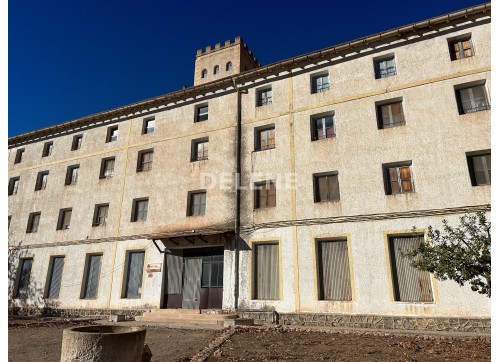 2667 EDIFICIO CON TERRENO EN SIERRA