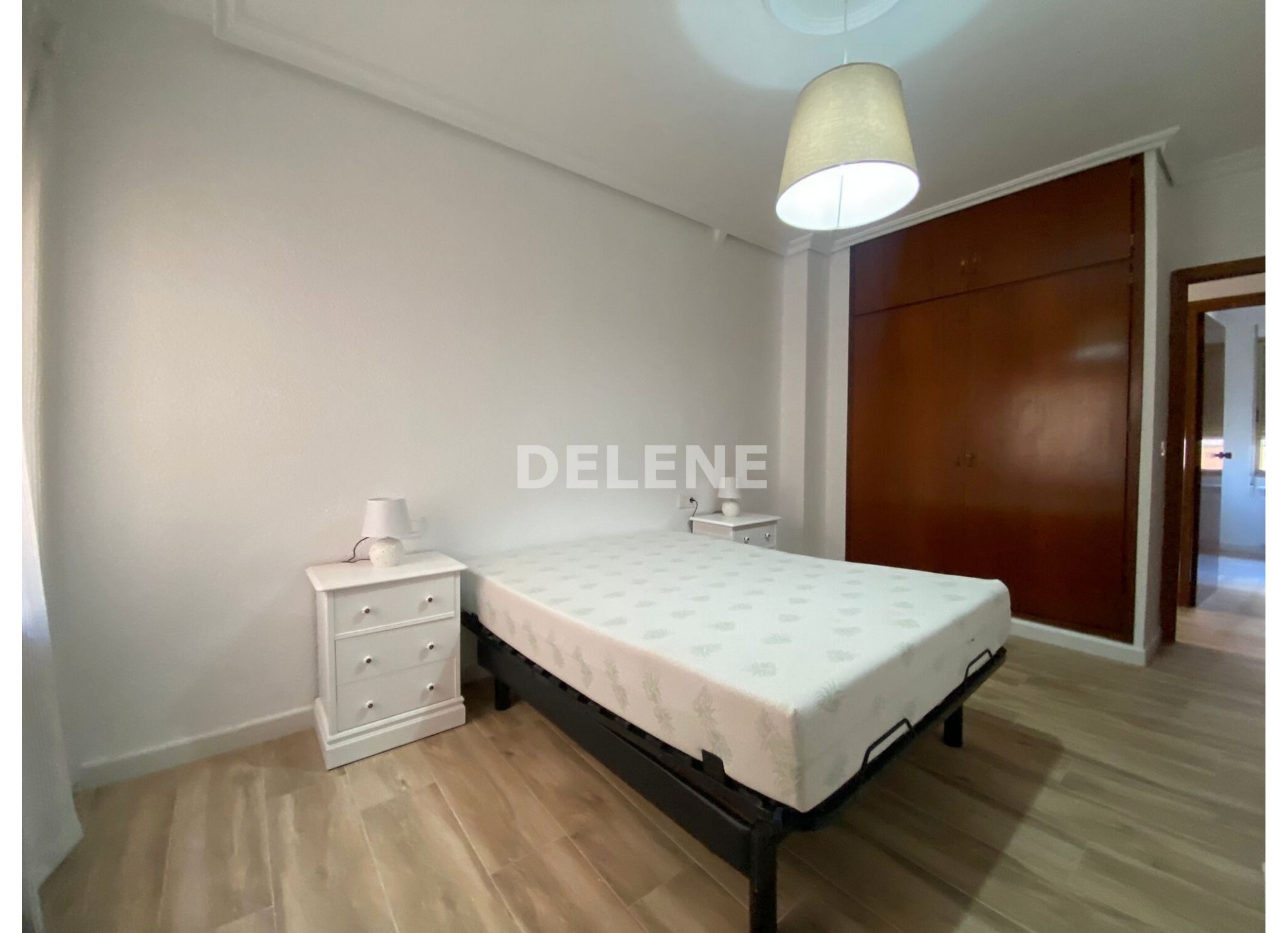 2704 PISO CON GARAJE, PRÓXIMO A GUARDIA CIVIL