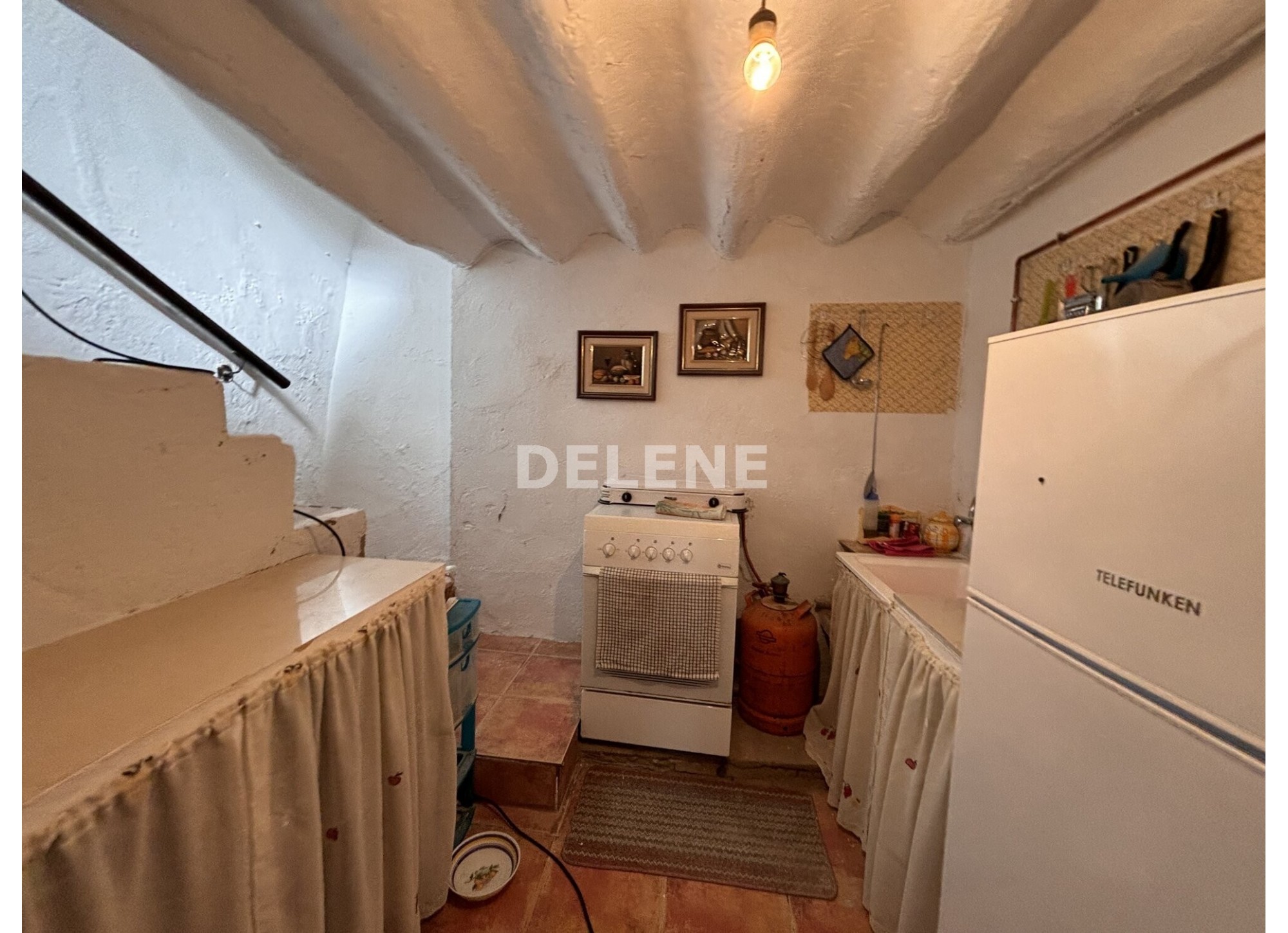 2738 CASA PRÓXIMA A LA IGLESIA DE LA ASUNCIÓN