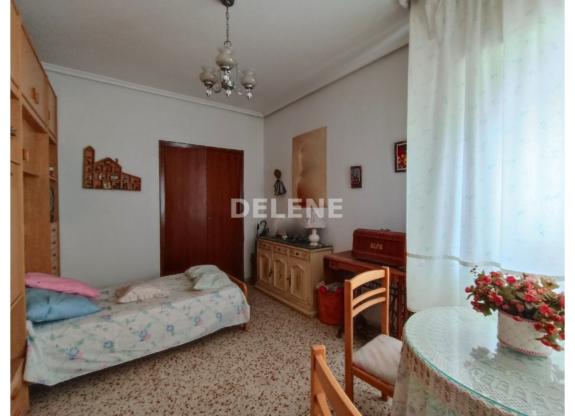 2739 PISO DE 130m2 PRÓXIMO A GRAN VÍA
