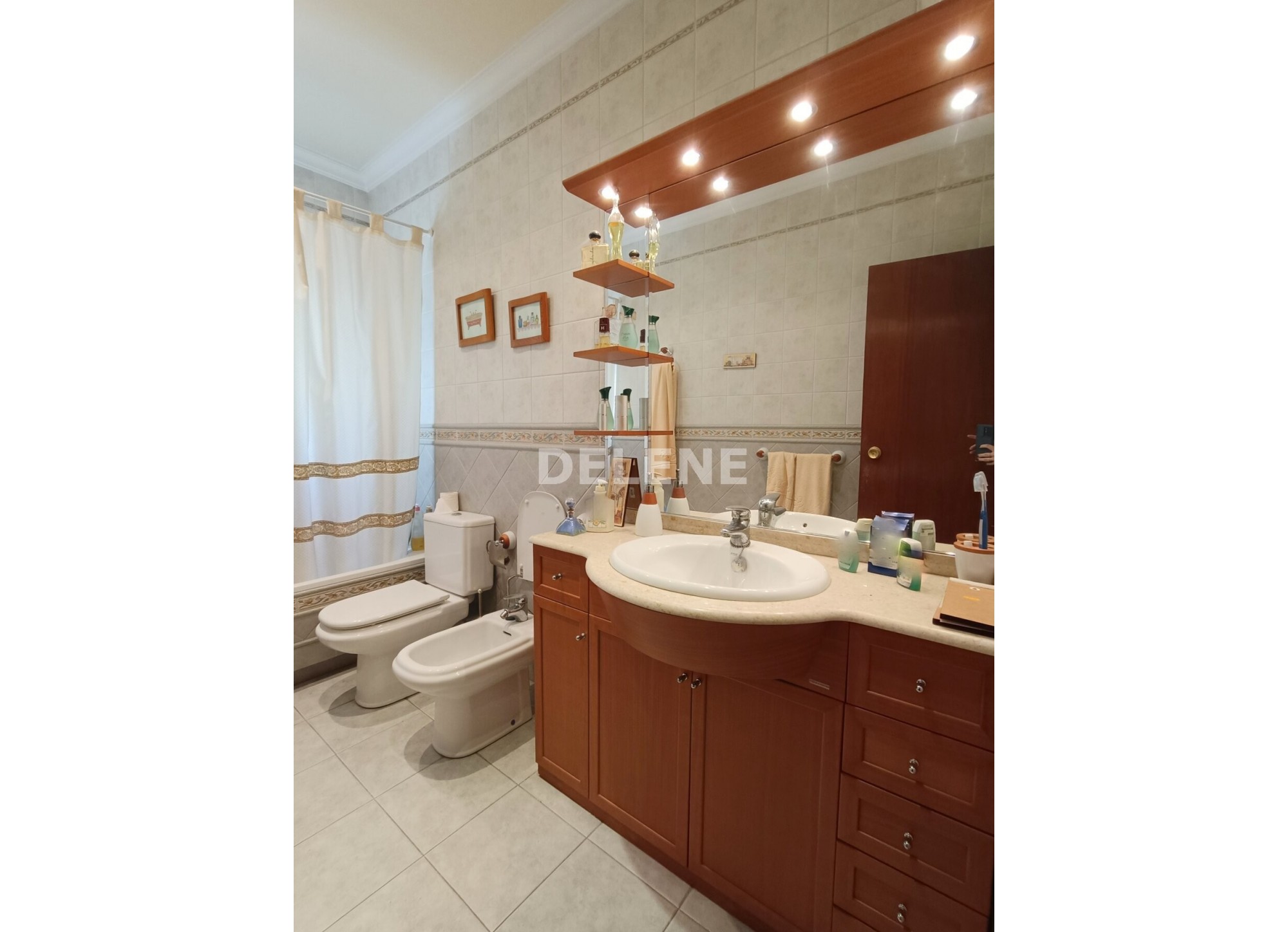 2739 PISO DE 130m2 PRÓXIMO A GRAN VÍA