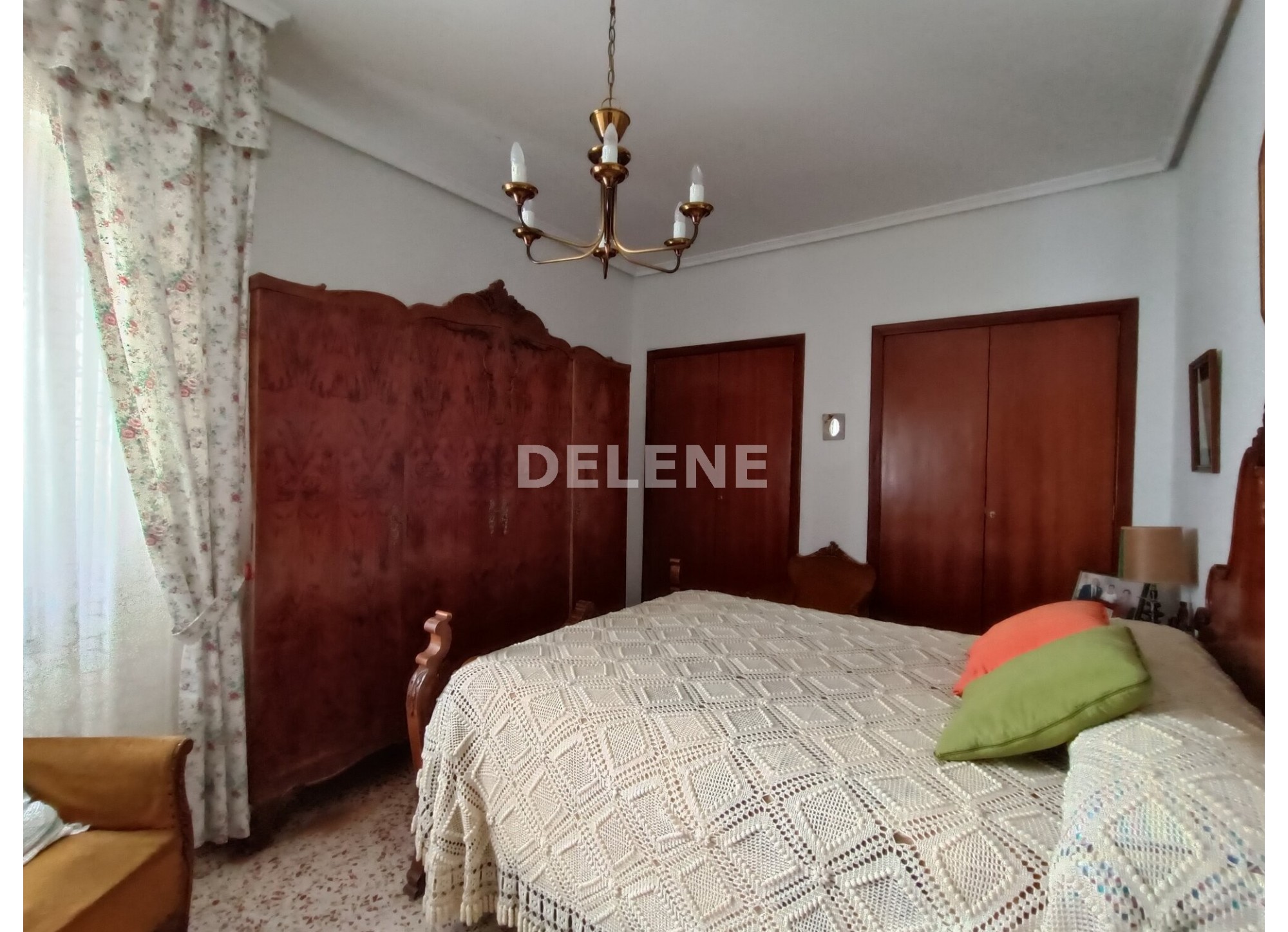 2739 PISO DE 130m2 PRÓXIMO A GRAN VÍA