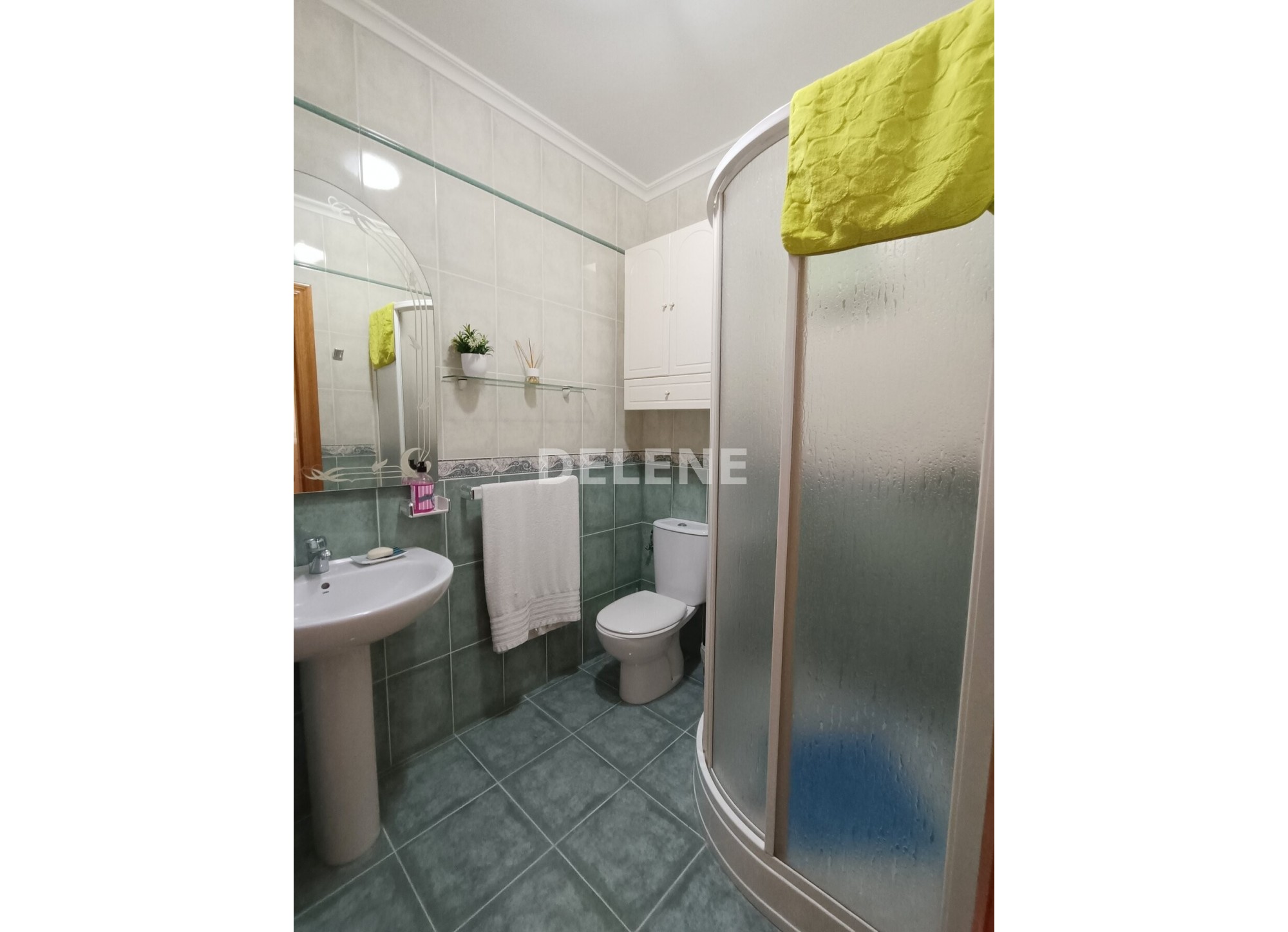 2750 PLANTA BAJA CON COCHERA, BARRIO DEL CARMEN