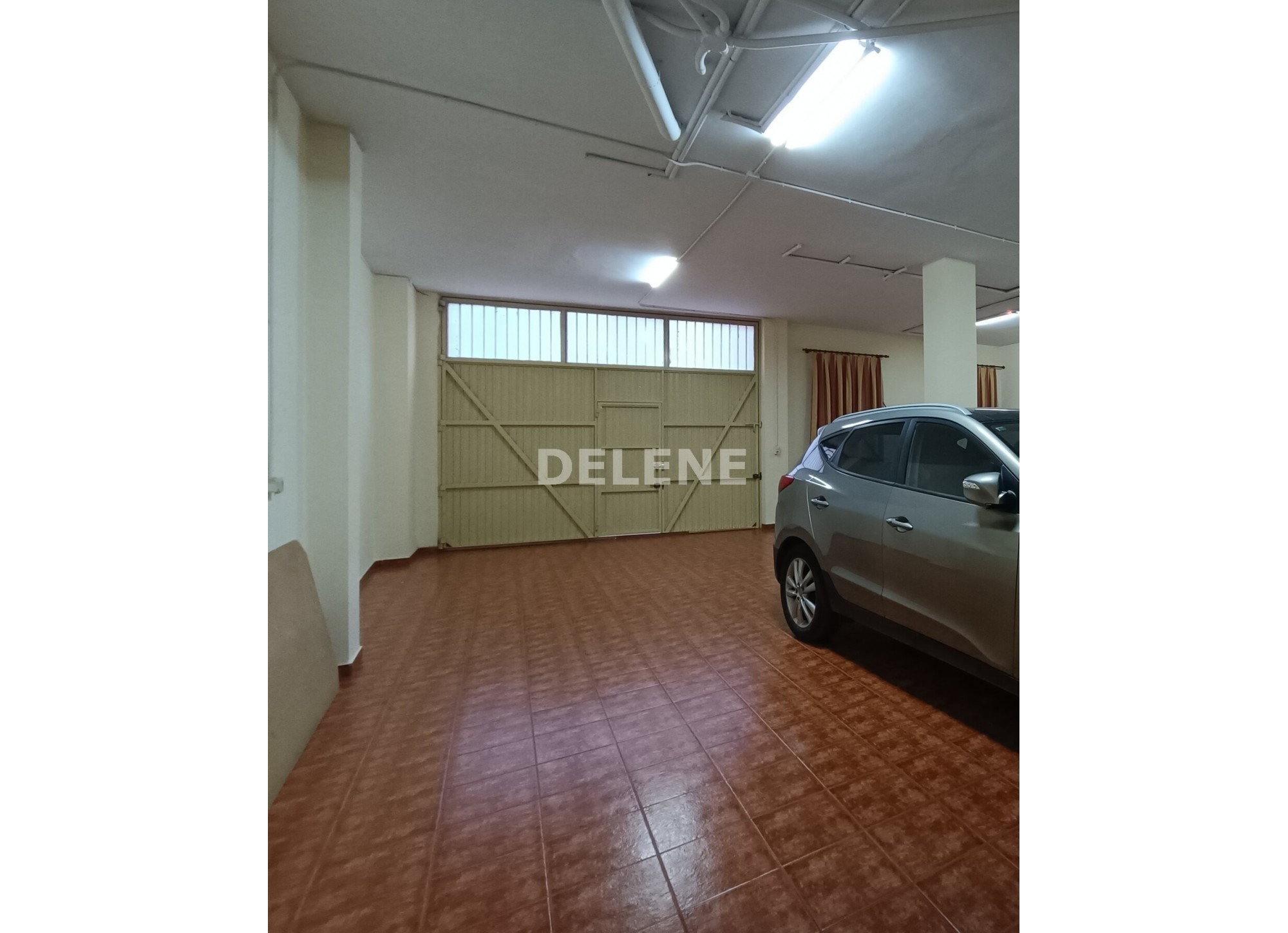 2750 PLANTA BAJA CON COCHERA, BARRIO DEL CARMEN