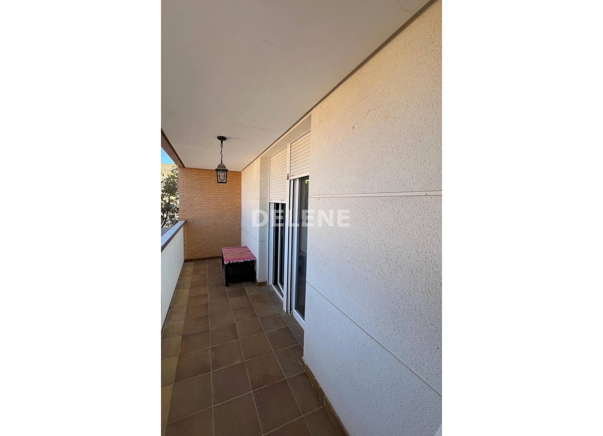 2762 PISO DÚPLEX CON GARAJE, ZONA VILLARREALA.