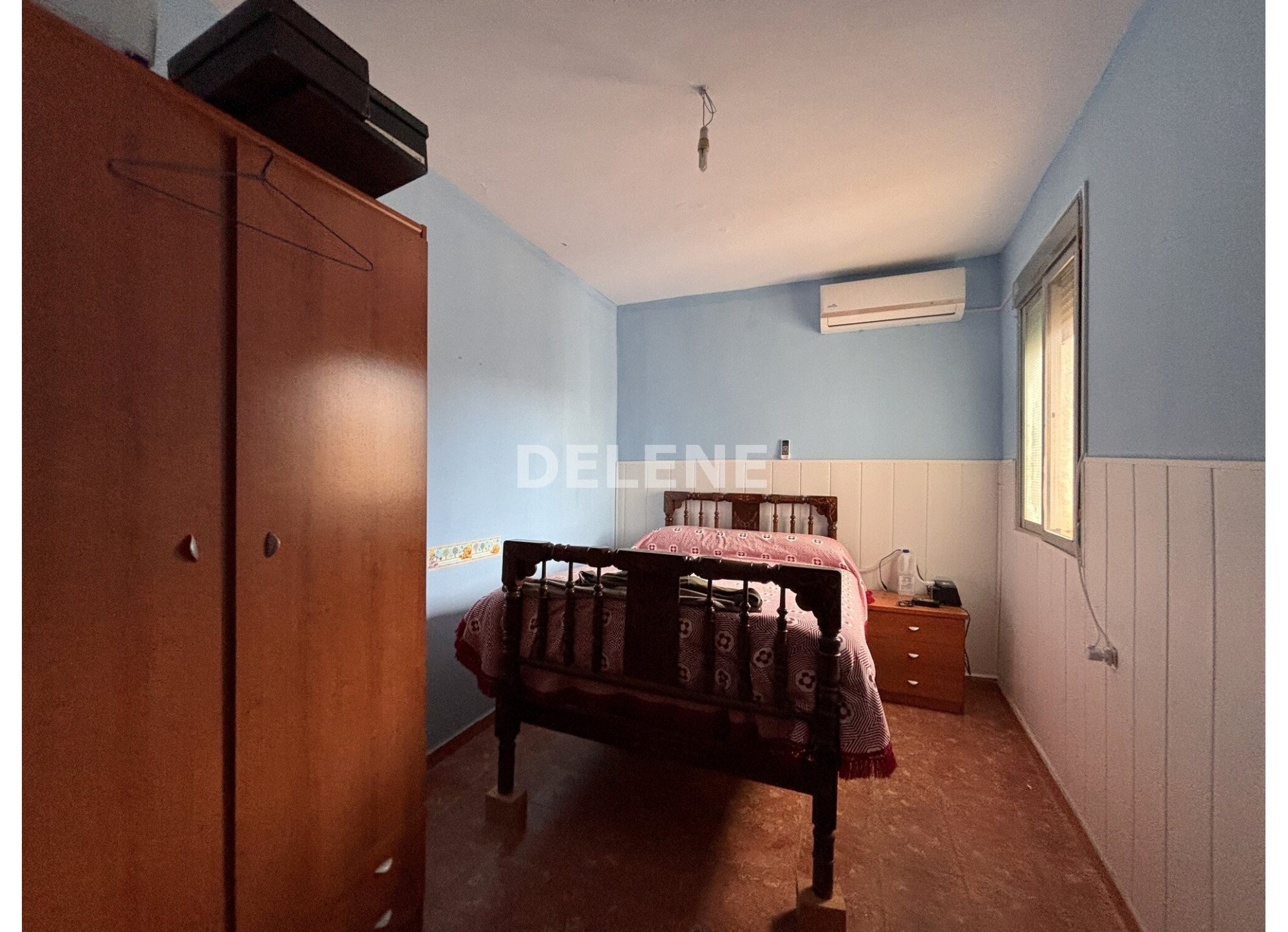 2766 CASA CON PATIO, PISCINA Y GARAJE, BARRIO GRAUS (ISSO)