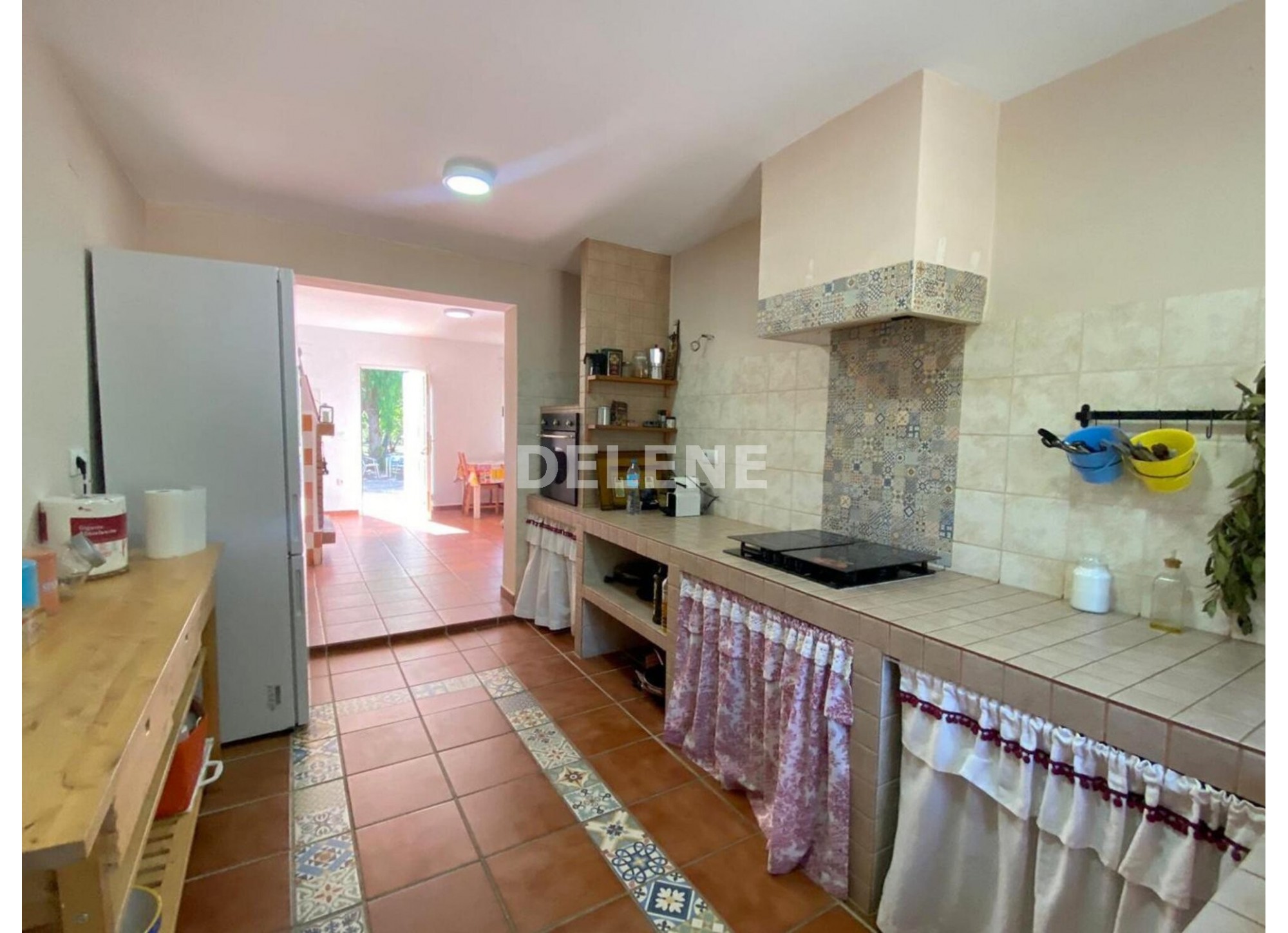 2768 CHALET DE CAMPO, EN LA HORCA