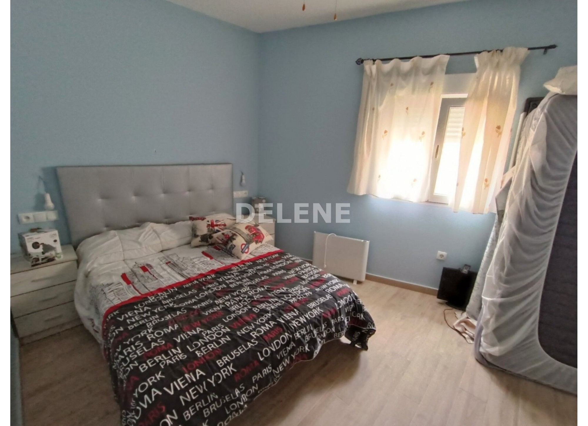 2772 CASA CON PATIO Y TERRAZA EN BARRIO MENDEZ, ISSO
