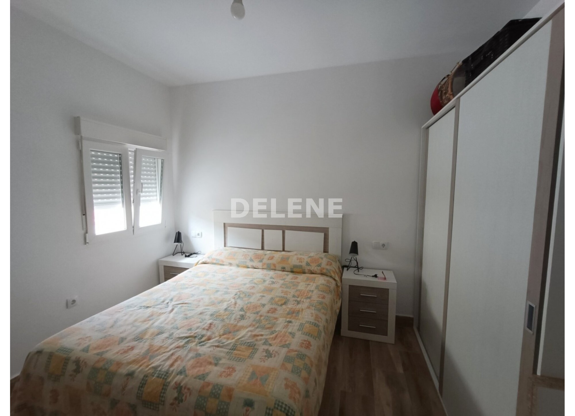 2772 CASA CON PATIO Y TERRAZA EN BARRIO MENDEZ, ISSO
