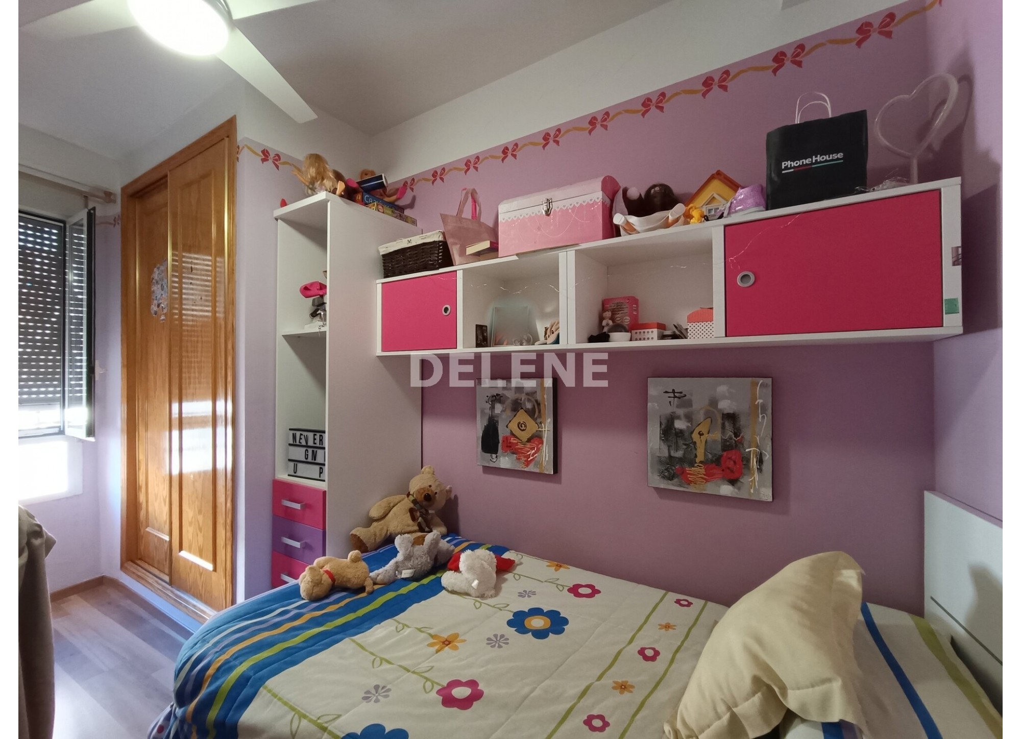 2774 CASA CON PATIO Y TERRAZA PRÓXIMA A CINE VICTORIA