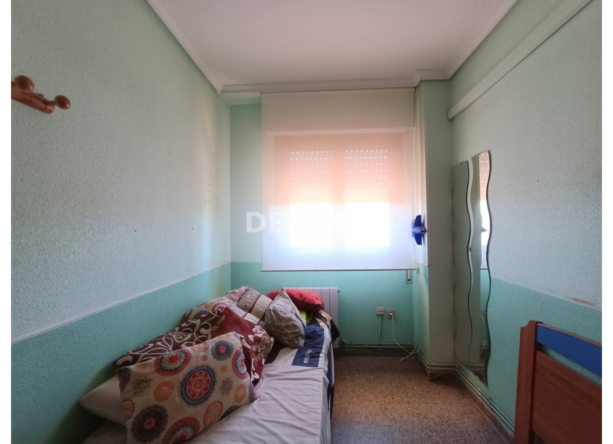 2780 PISO CON GARAJE Y TRASTERO, PRÓXIMO A COLEGIO MARTINEZ PARRAS