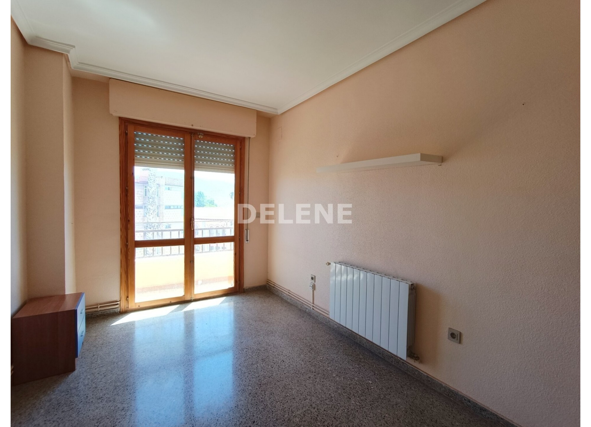 2780 PISO CON GARAJE Y TRASTERO, PRÓXIMO A COLEGIO MARTINEZ PARRAS