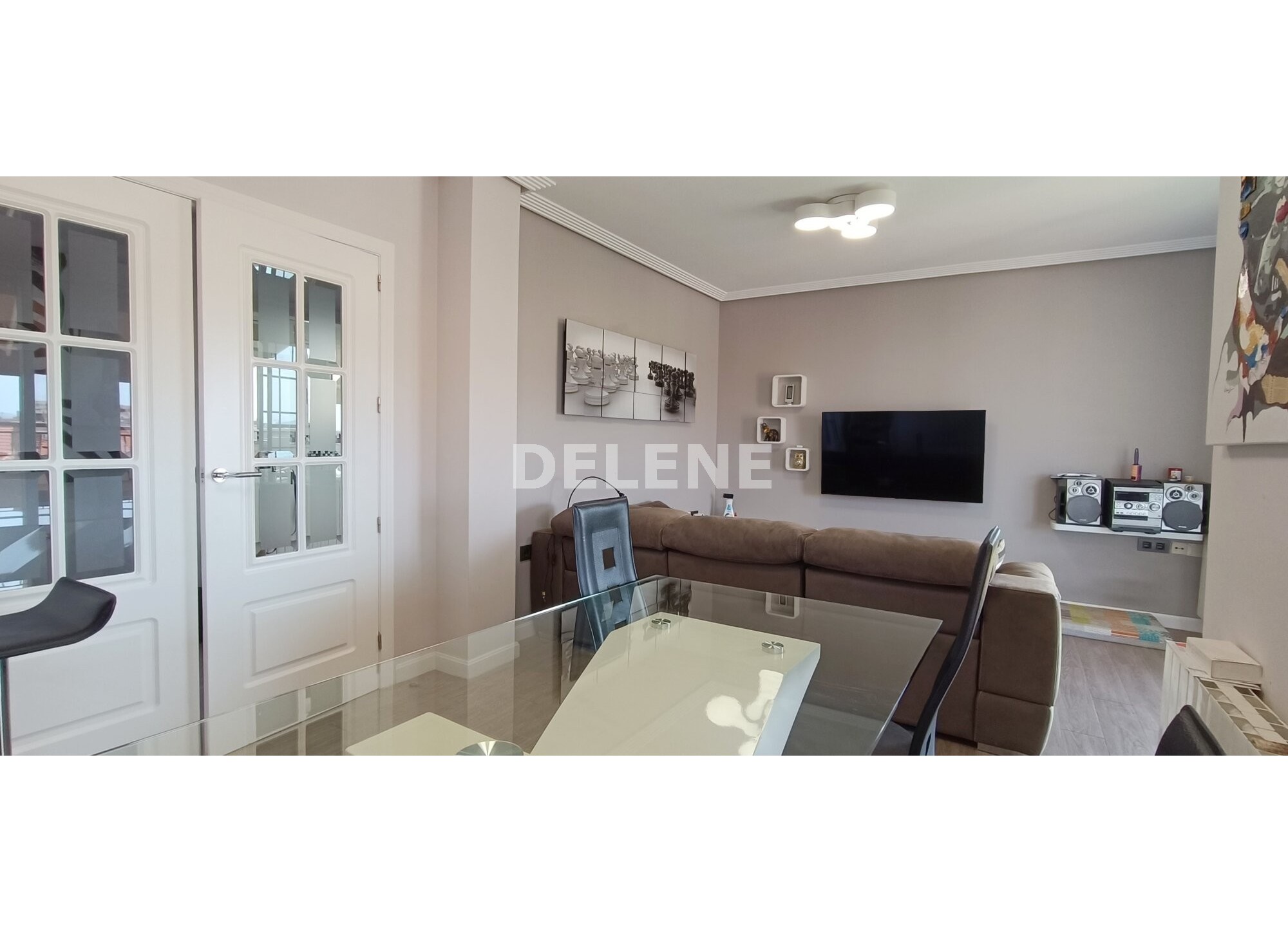 2785 ÁTICO CON GARAJE Y TRASTERO PRÓXIMO A GRAN VÍA