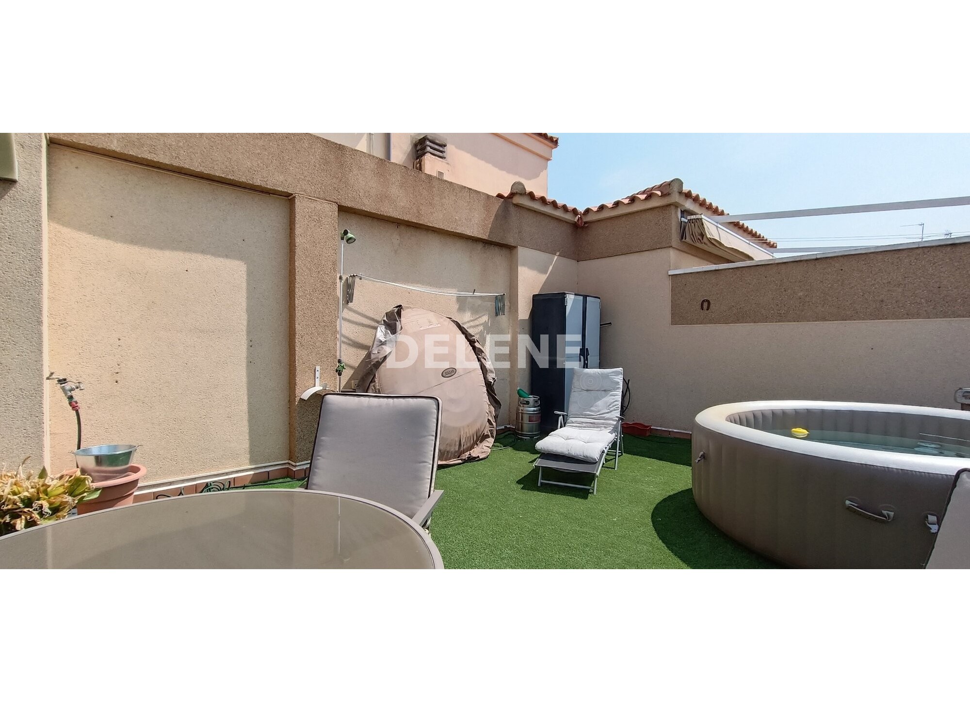 2785 ÁTICO CON GARAJE Y TRASTERO PRÓXIMO A GRAN VÍA