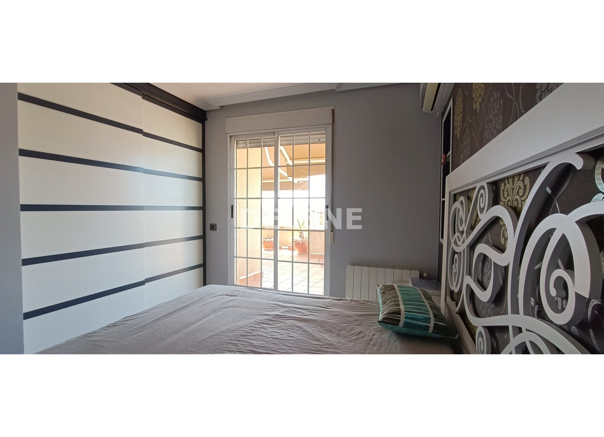 2785 ÁTICO CON GARAJE Y TRASTERO PRÓXIMO A GRAN VÍA