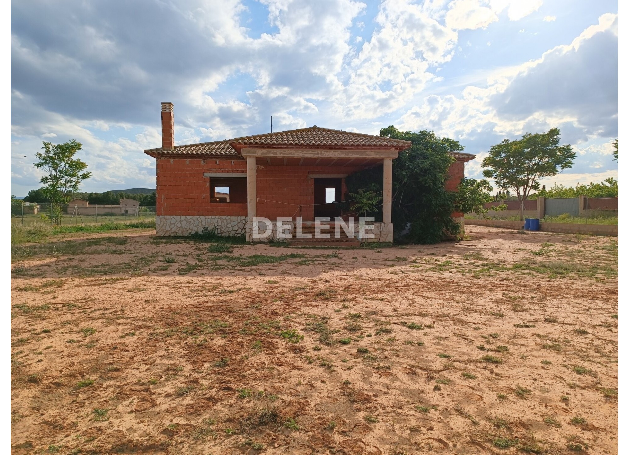 2795 CHALET EN CONSTRUCCIÓN, PARAJE DE LOS CUCHILLOS