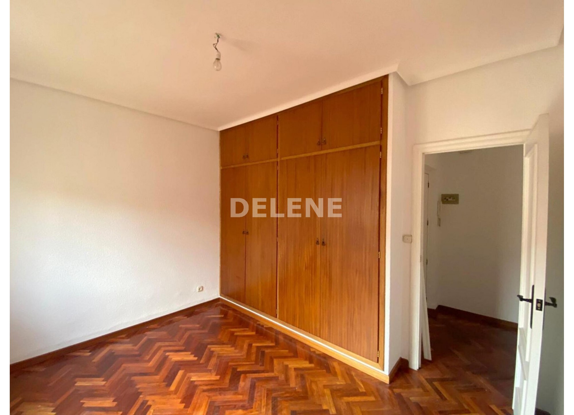 2794 PISO EN LÓPEZ DEL ORO
