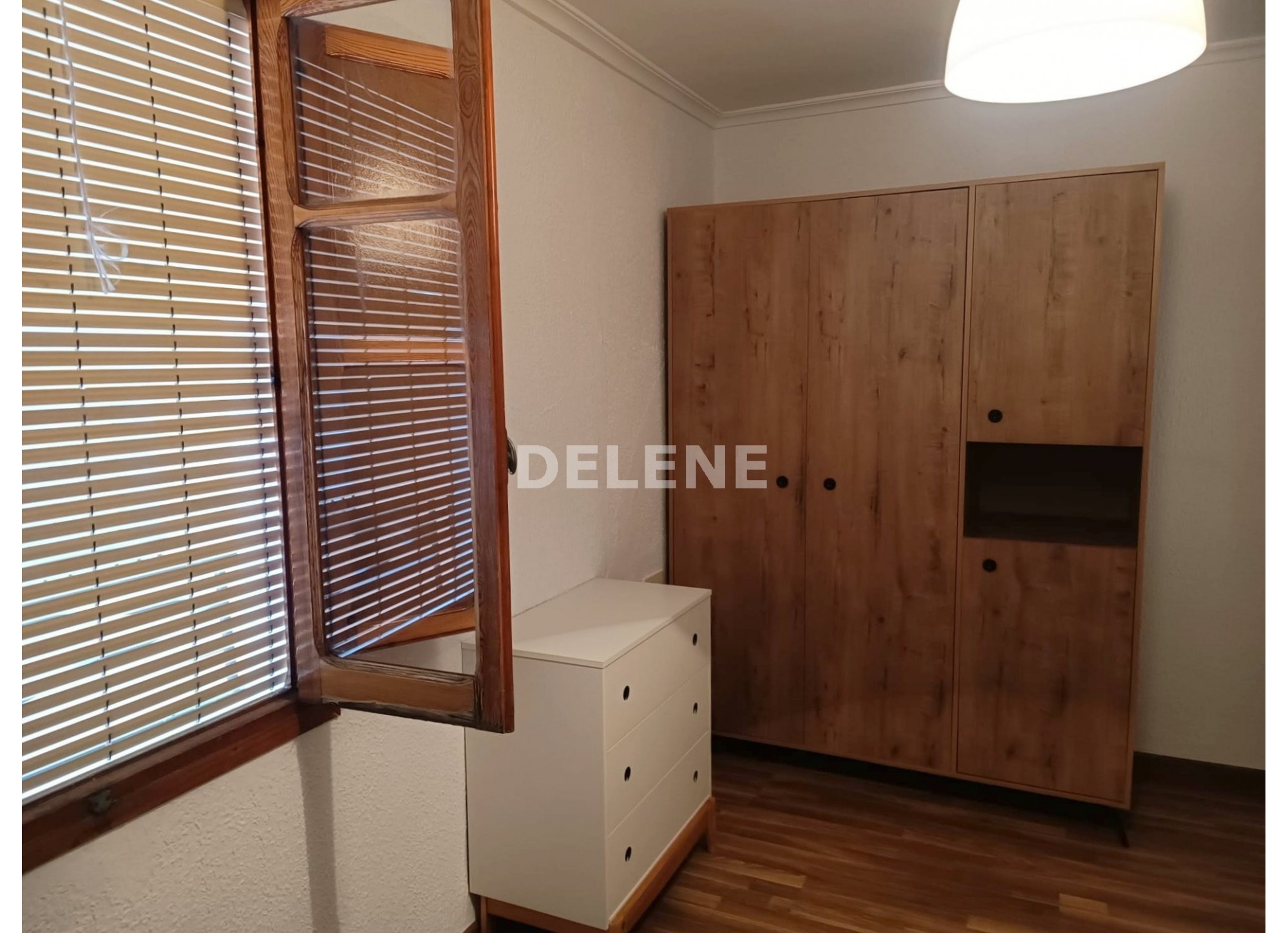 2798 CASA CON BUHARDILLA EN ELCHE DE LA SIERRA