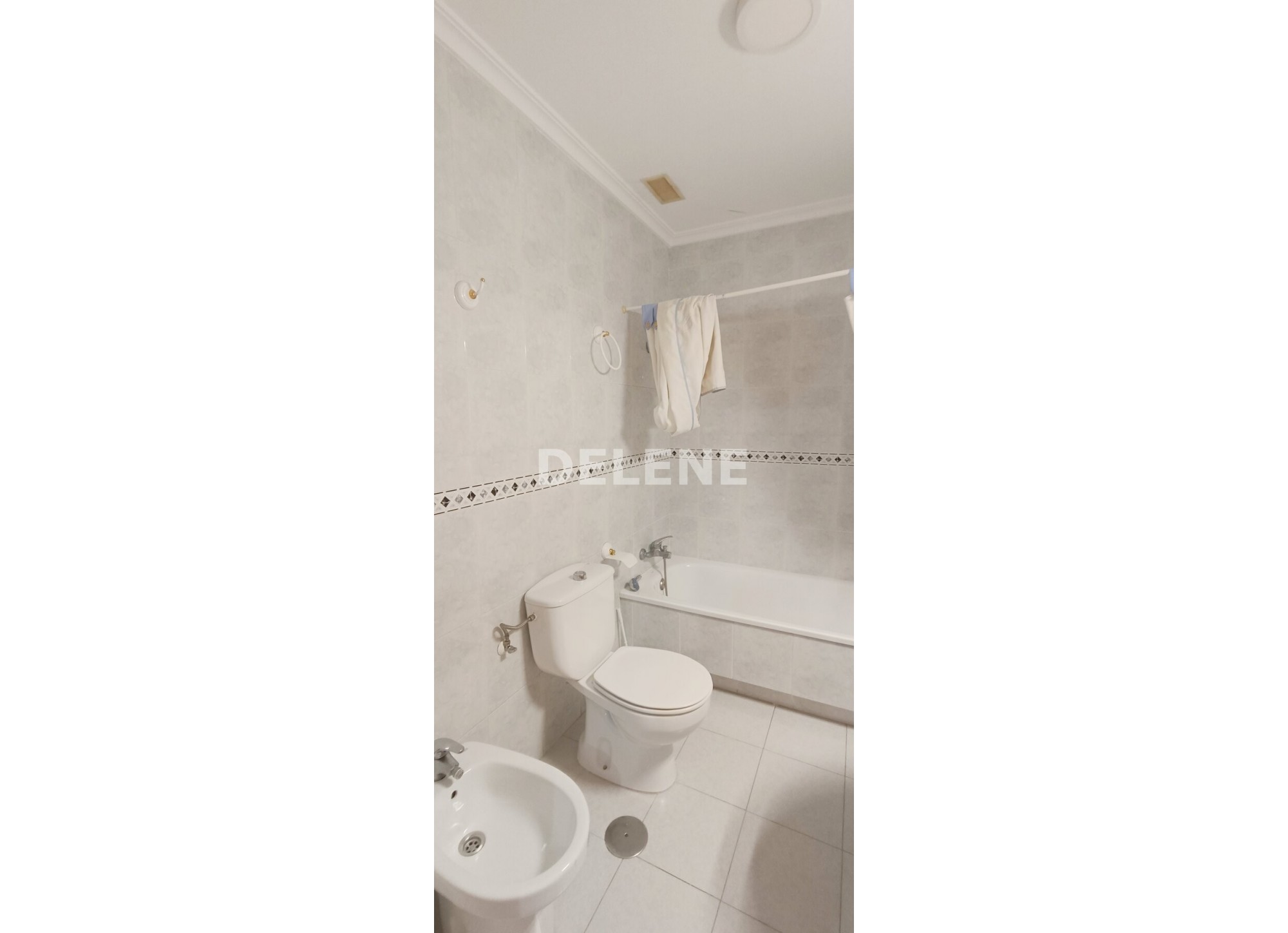 2802 PISO CON TRASTERO PRÓXIMO A PUERTAS DE MADRID