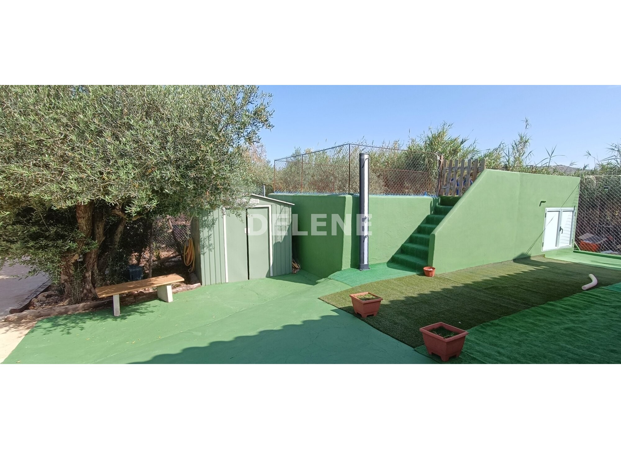 2804 CHALET DE CAMPO CON PISCINA, EN TOBARRA