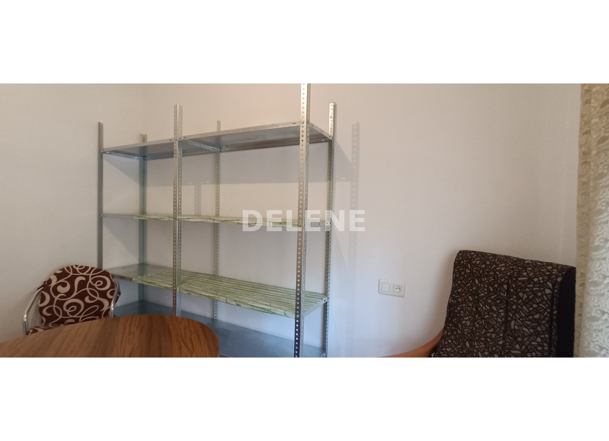 2806 PISO CON PATIO Y TRASTERO EN AVENIDA DE LA CONSTITUCIÓN