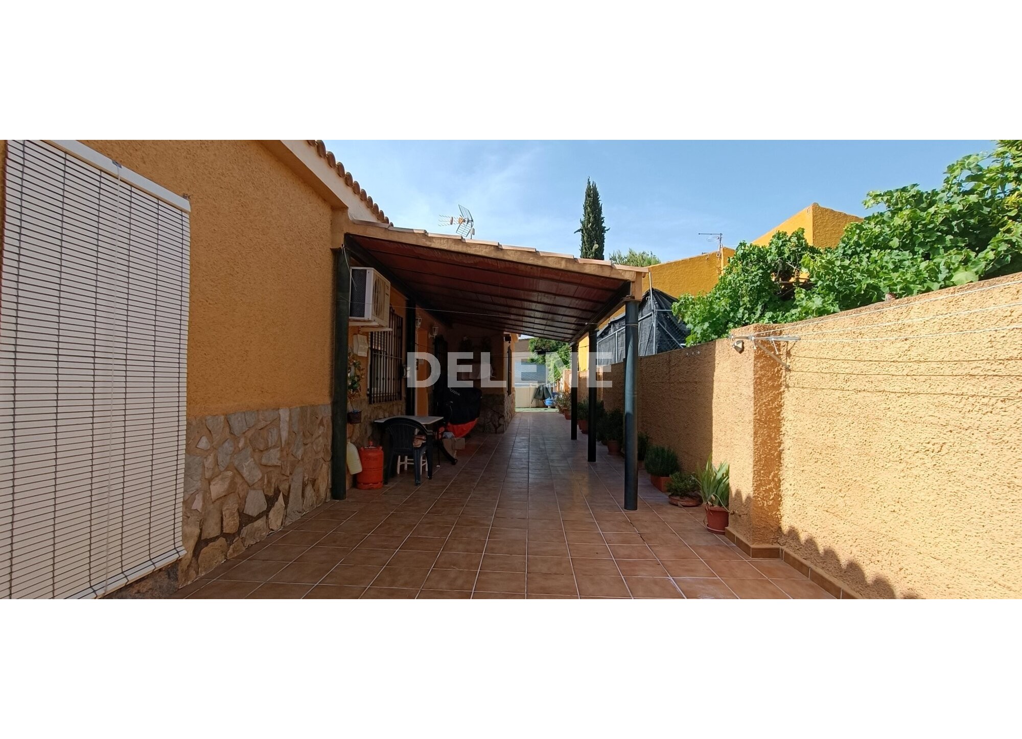 2807 CHALET DE CAMPO CON PISCINA, PARAJE DE ESCUNATAR
