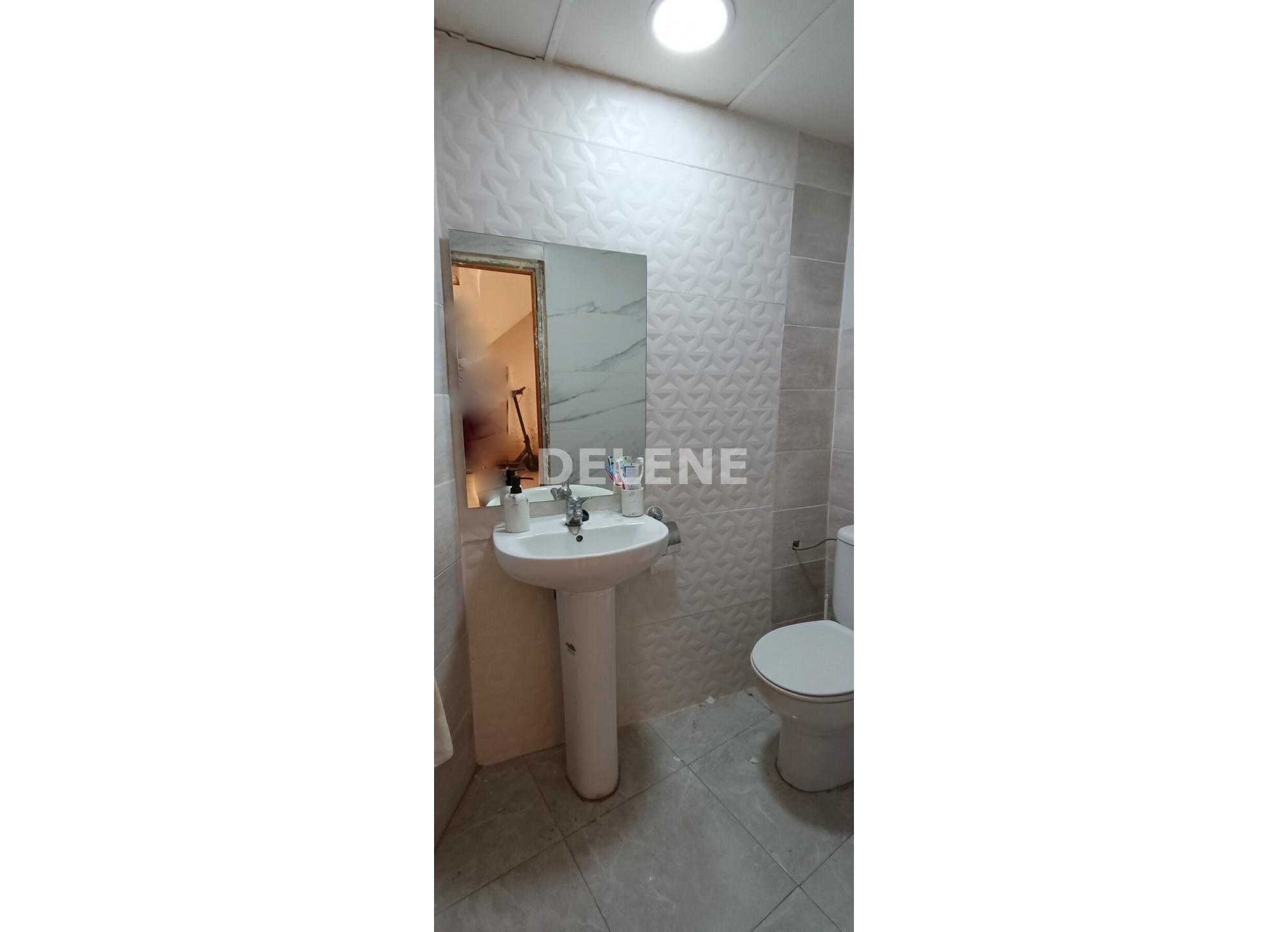 2808 CASA CON TERRAZA ZONA RABAL