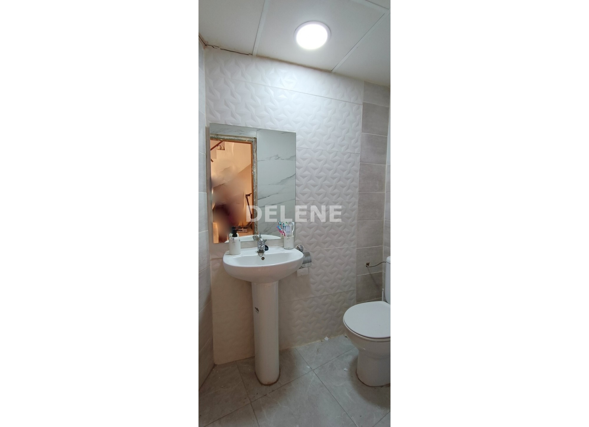 2808 CASA CON TERRAZA ZONA RABAL
