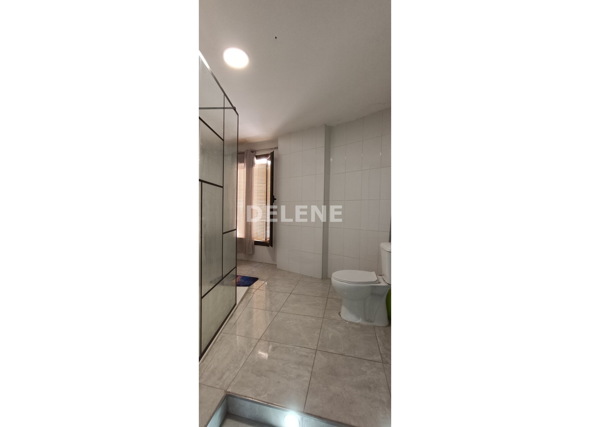 2808 CASA CON TERRAZA ZONA RABAL