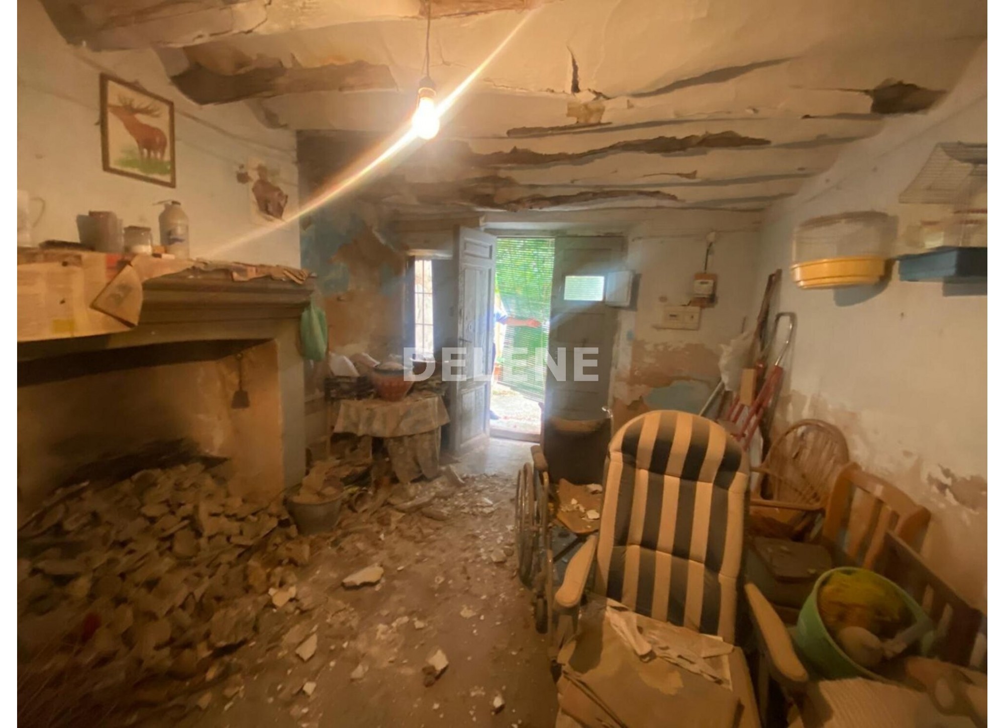 2809 CASA PARA REFORMAR EN ISSO