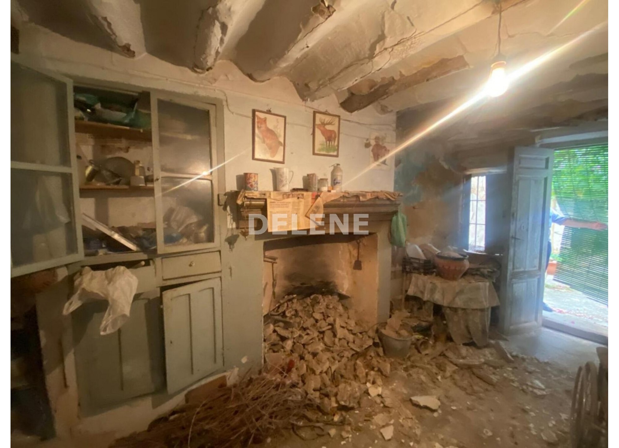 2809 CASA PARA REFORMAR EN ISSO