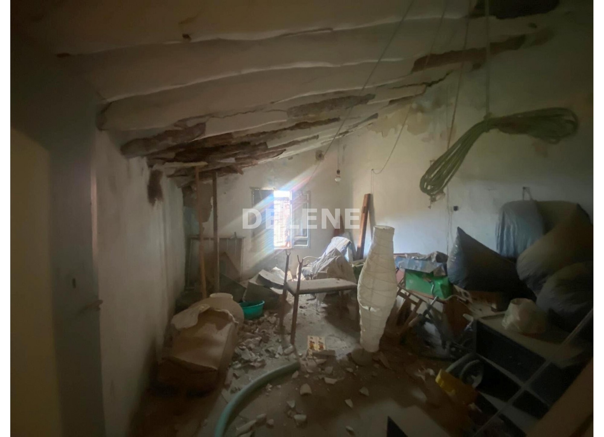 2809 CASA PARA REFORMAR EN ISSO