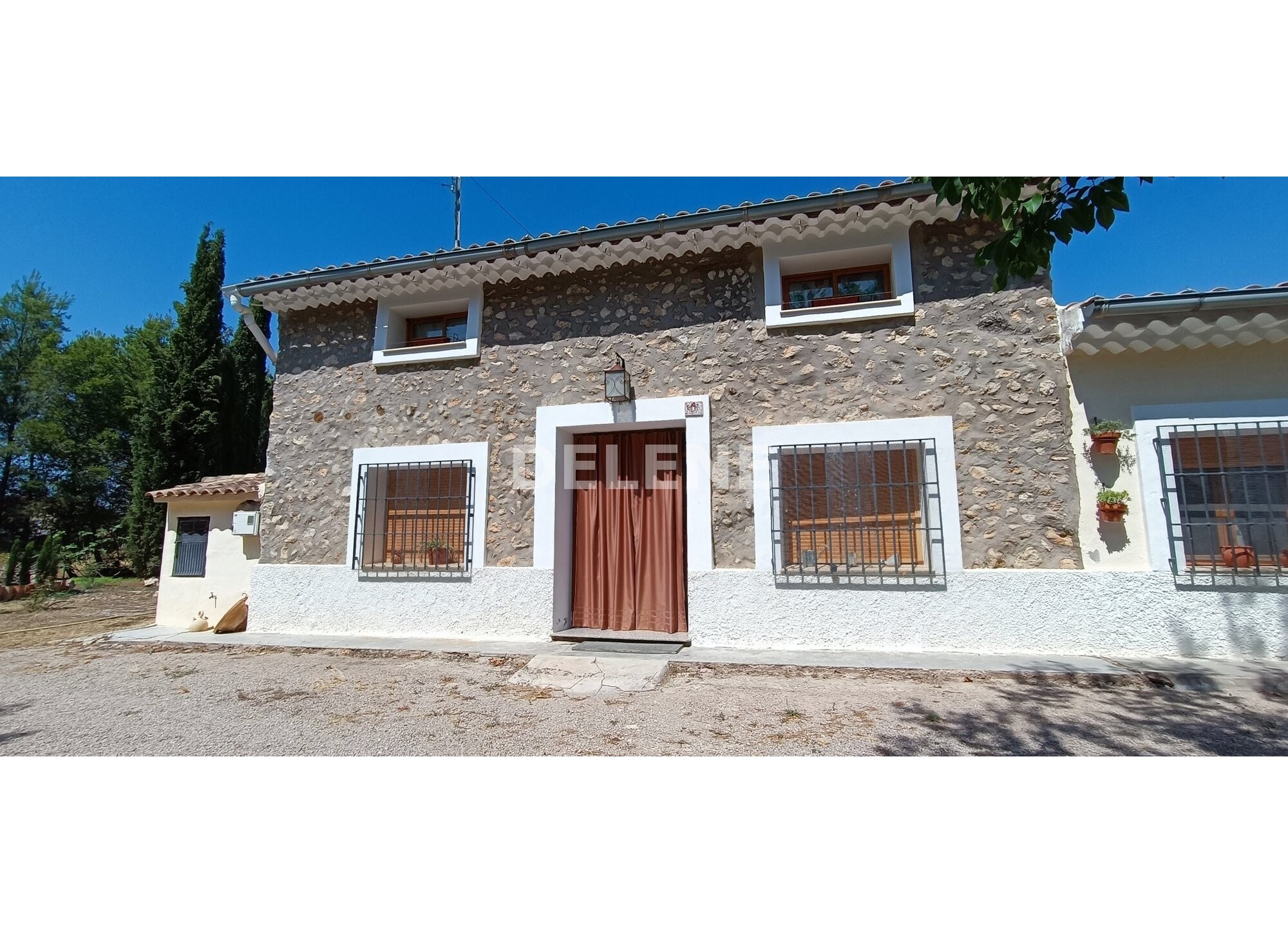 2815 CHALET DE CAMPO EN CORDOVILLA