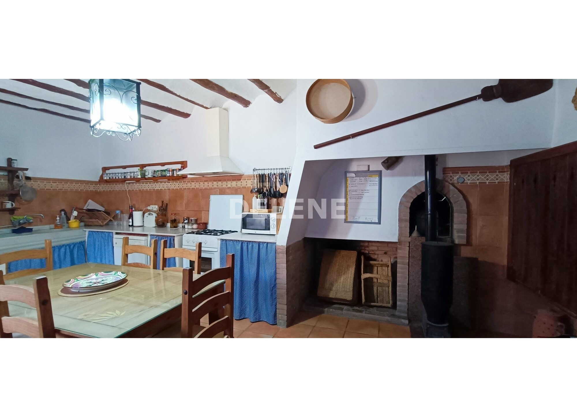 2815 CHALET DE CAMPO EN CORDOVILLA