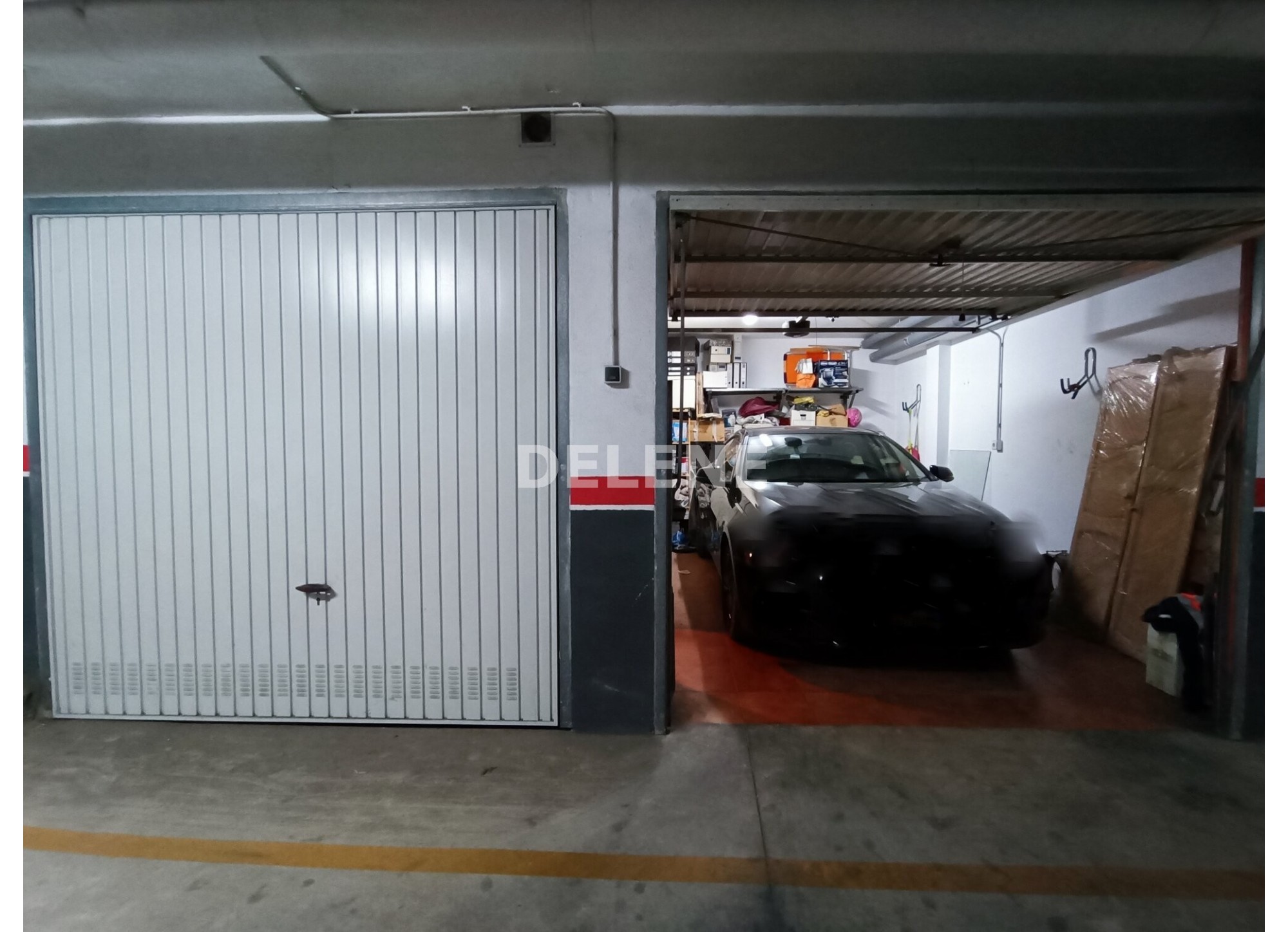 2819 ADOSADO CON PATIO, GARAJE, PISCINA COMUNITARIA Y PISTA DE PADEL, ZONA HOSPITAL