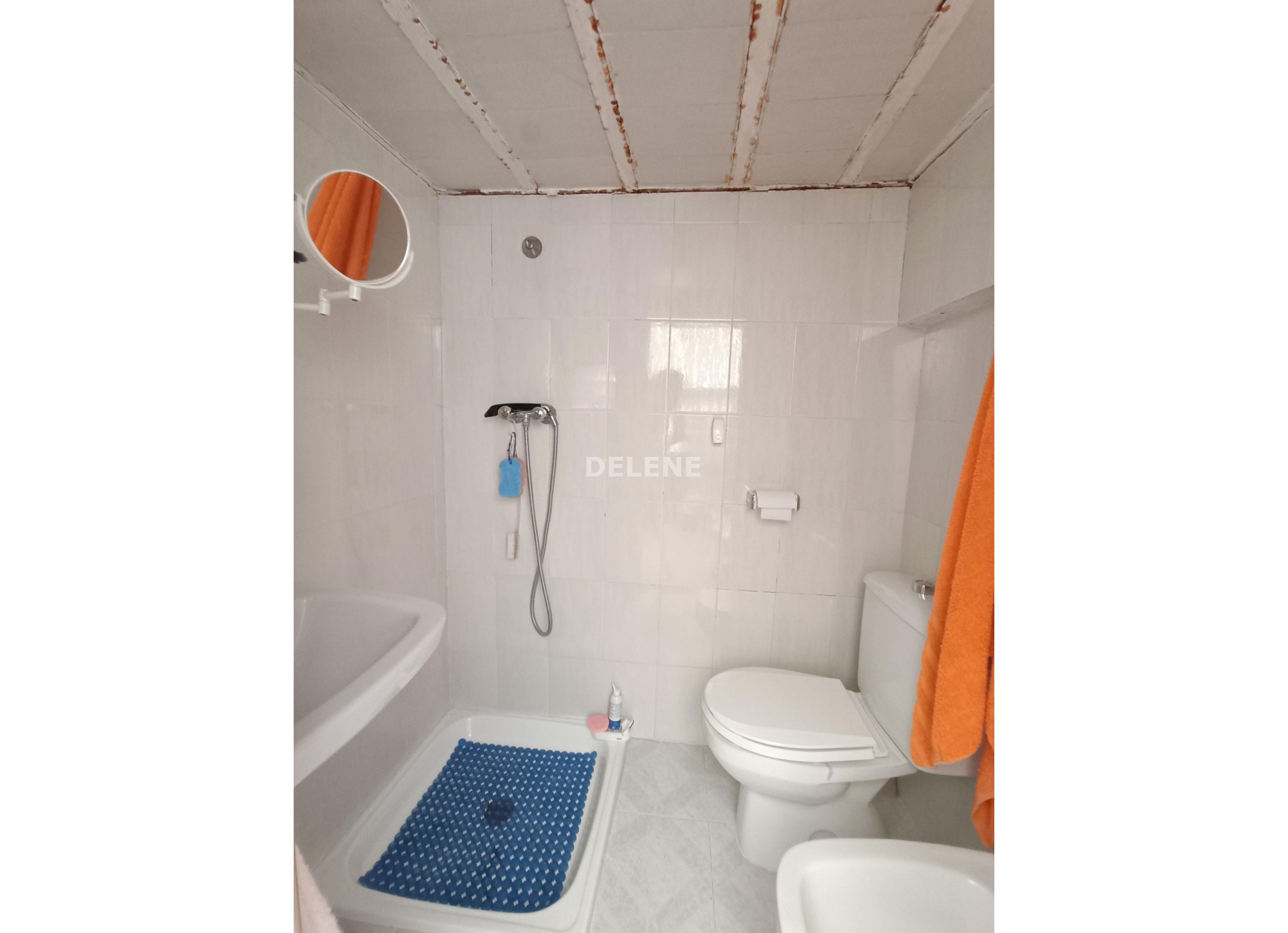 2824 CASA EN SAN ROQUE