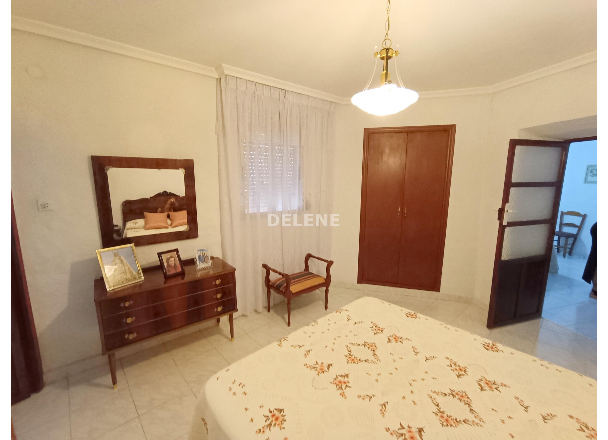 2824 CASA EN SAN ROQUE