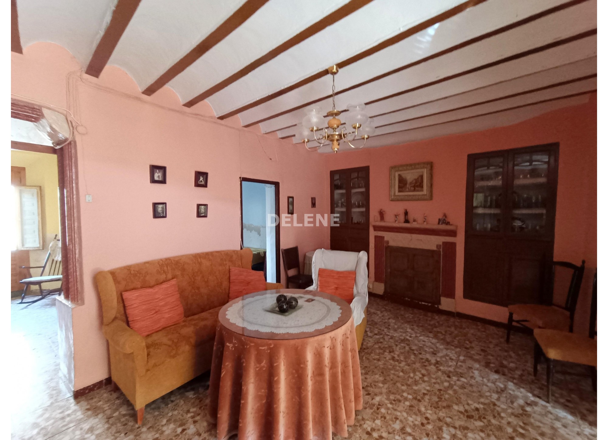 2826 CASA CON TERRAZA DE 60M2, ZONA SAN ROQUE