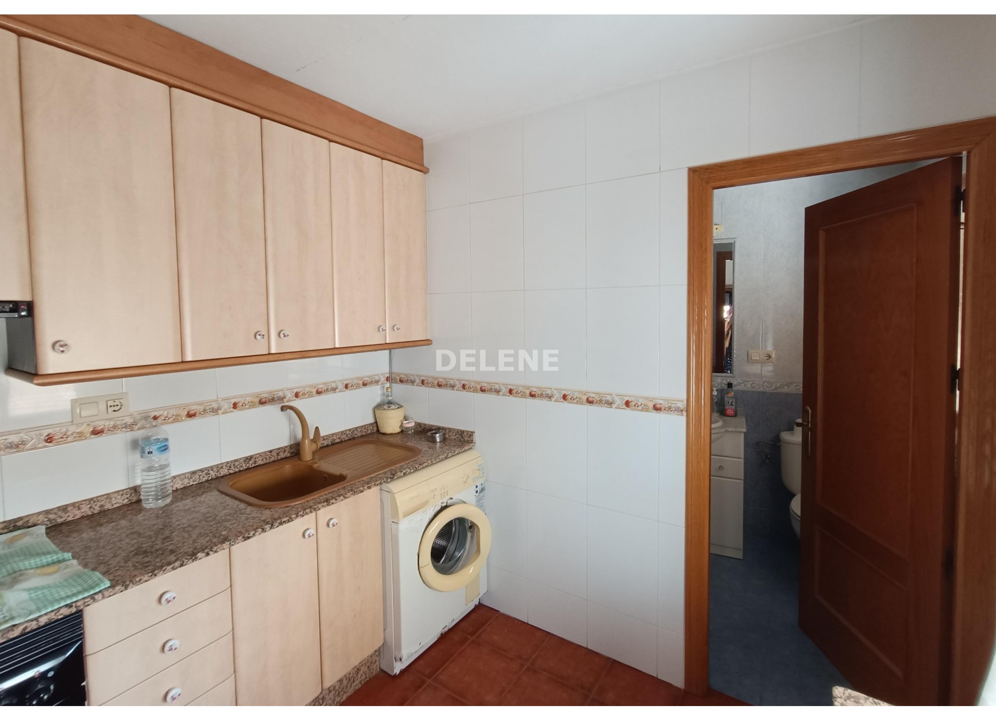2826 CASA CON TERRAZA DE 60M2, ZONA SAN ROQUE